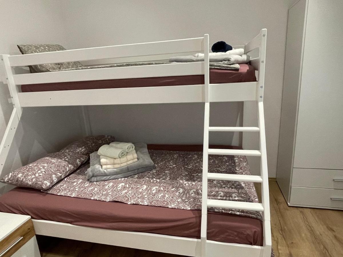 Apartmaji Meduza 2 Izola Luaran gambar
