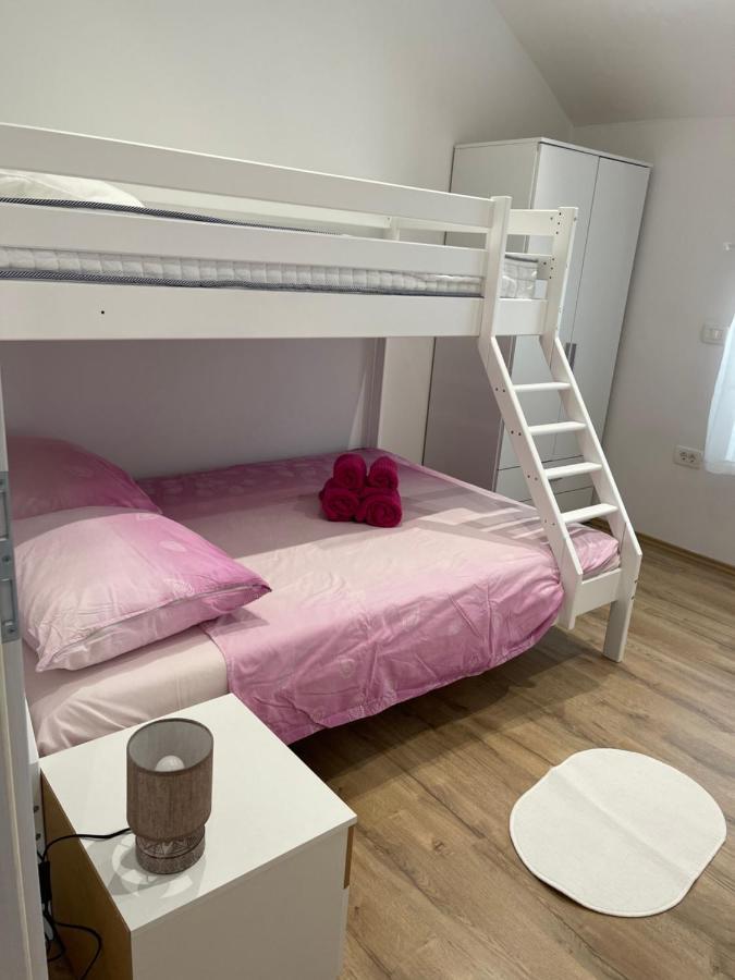 Apartmaji Meduza 2 Izola Luaran gambar