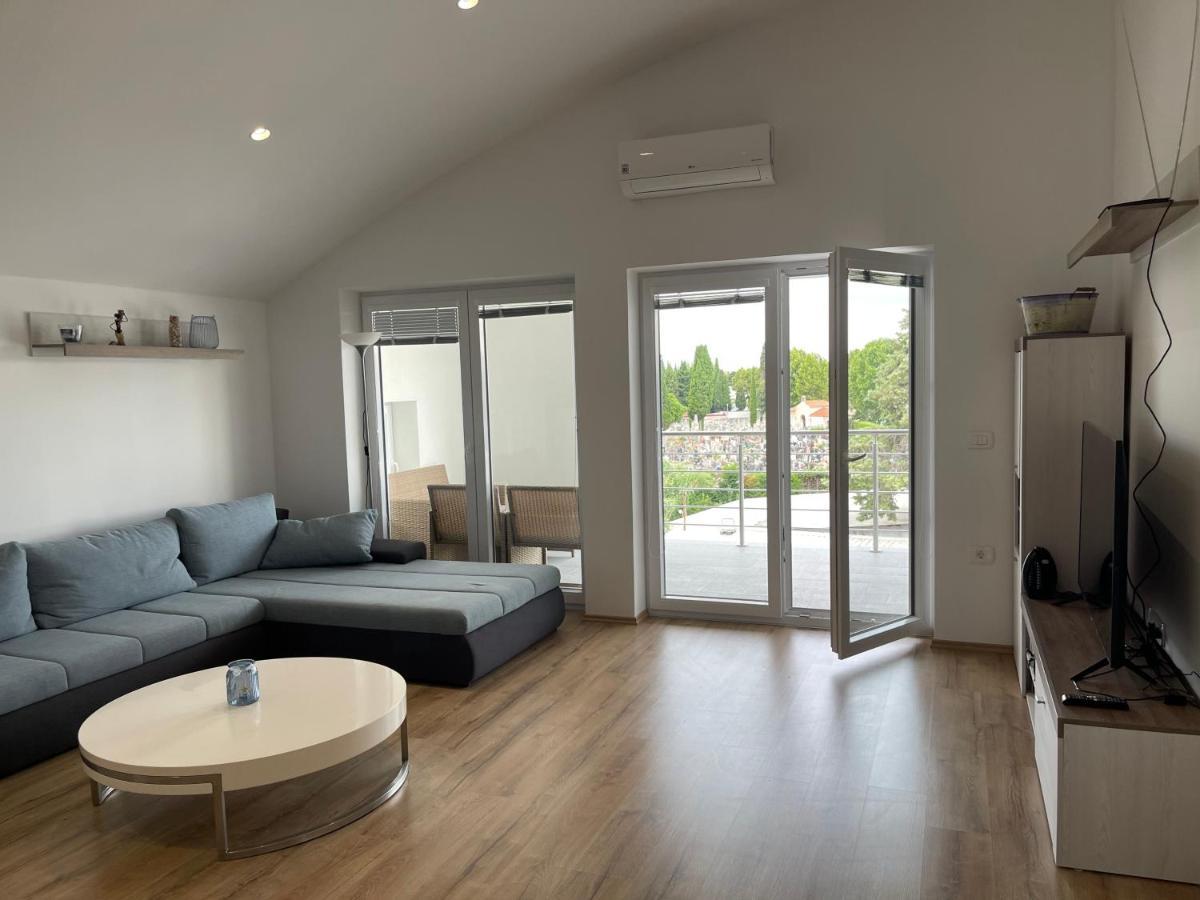 Apartmaji Meduza 2 Izola Luaran gambar