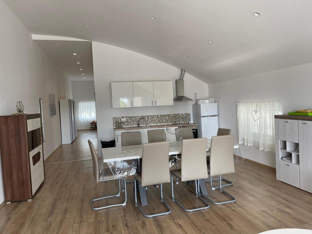 Apartmaji Meduza 2 Izola Luaran gambar